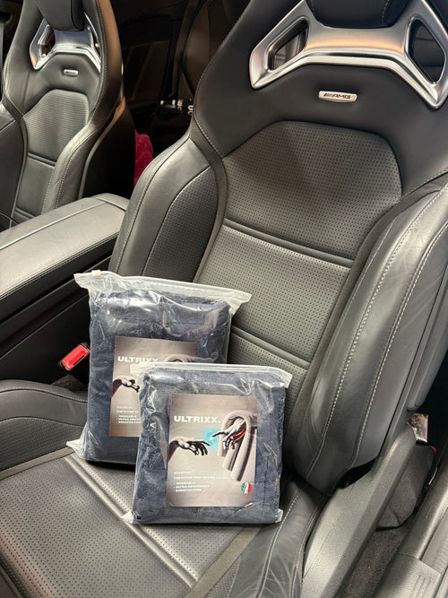 THE ULTIMATE DRYING TOWEL